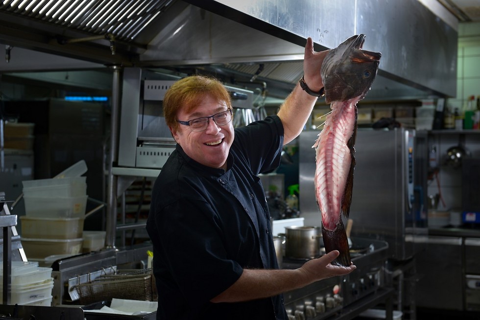 ויקטור גלוגר במטבח של "קלואליס" (צילום: ירון ברנר) (צילום: ירון ברנר)