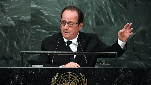 French President Francois Hollande. "I made it known to Mr Putin that if he came to Paris, I would not accompany him to any ceremonies." (Photo: AFP)