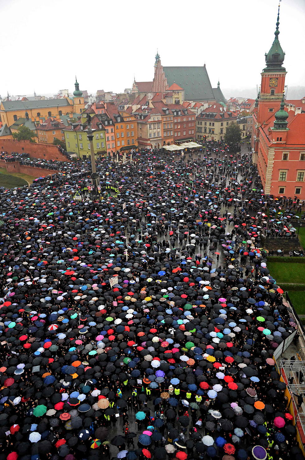 הפגנות הענק בתחילת החודש (צילום: AFP) (צילום: AFP)