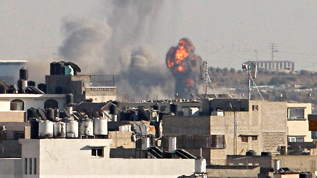 Israeli airstrikes in Gaza after rocket lands in Sderot (Photo: Reuters) (Photo: Reuters)