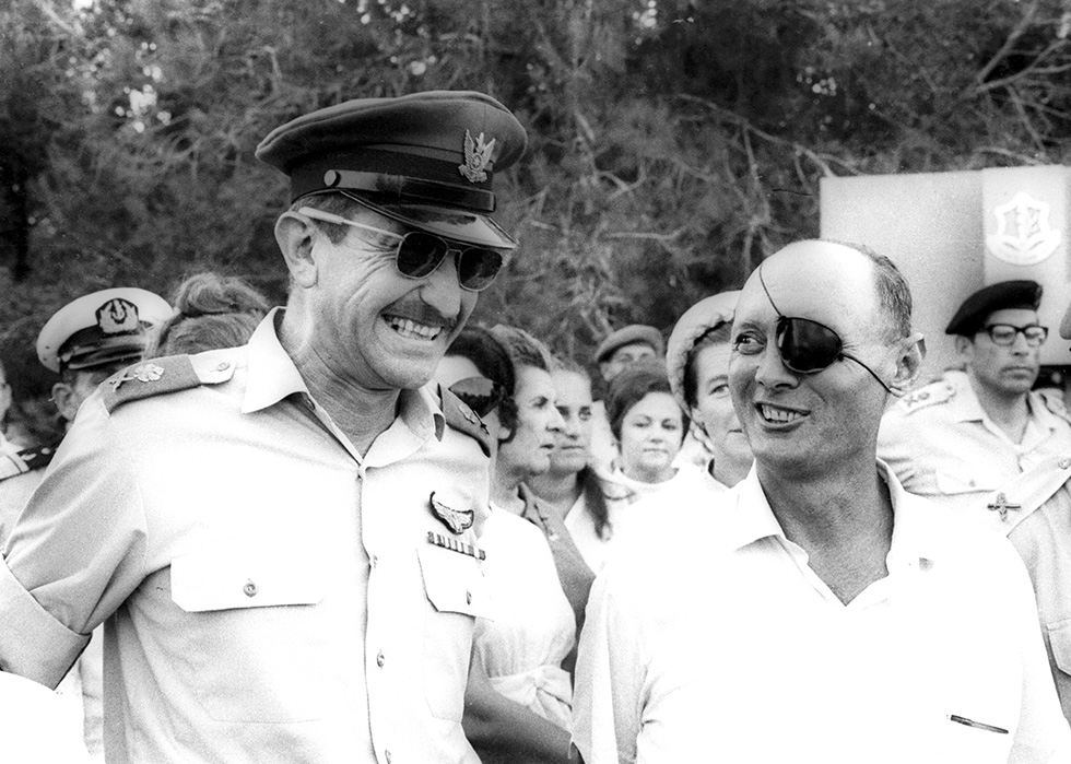 Deputy IDF chief Ezer Weizman and defense minister Moshe Dayan at the opening of the IDF exhibition, August 1968 (Photo: Dan Hadani, of the IPPA collection)