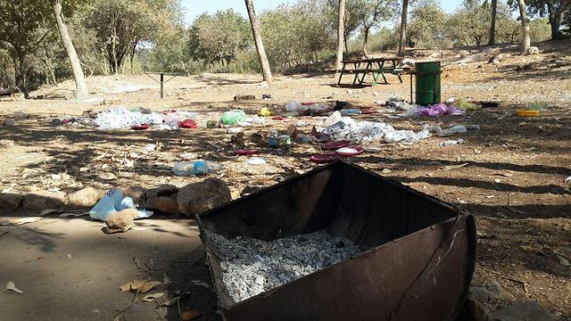 Trash hikers left behind in Wadi Ara