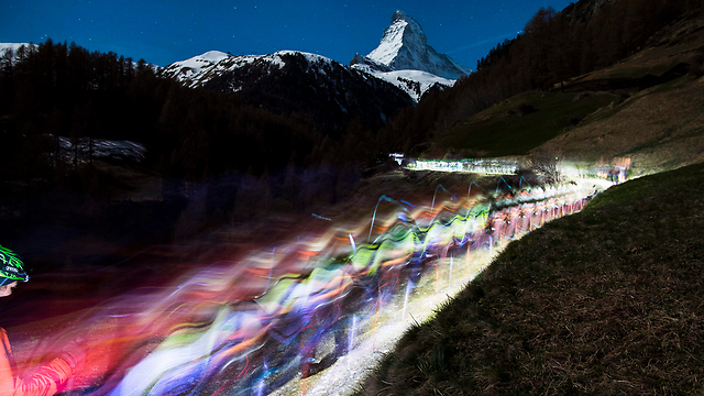 Bike race organized by the Swiss Army (Photo: EPA)