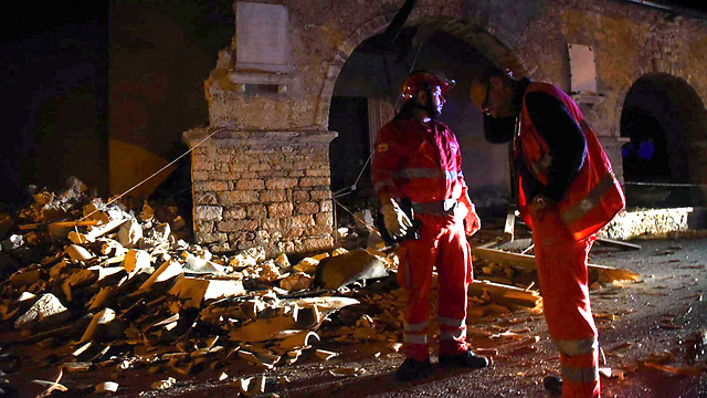 הרס לאחר רעידת האדמה השבוע באיטליה (צילום: AP) (צילום: AP)
