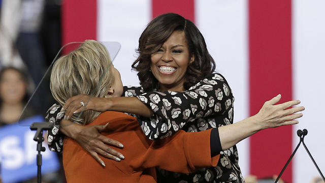 Hillary and Michelle (Photo: AP)