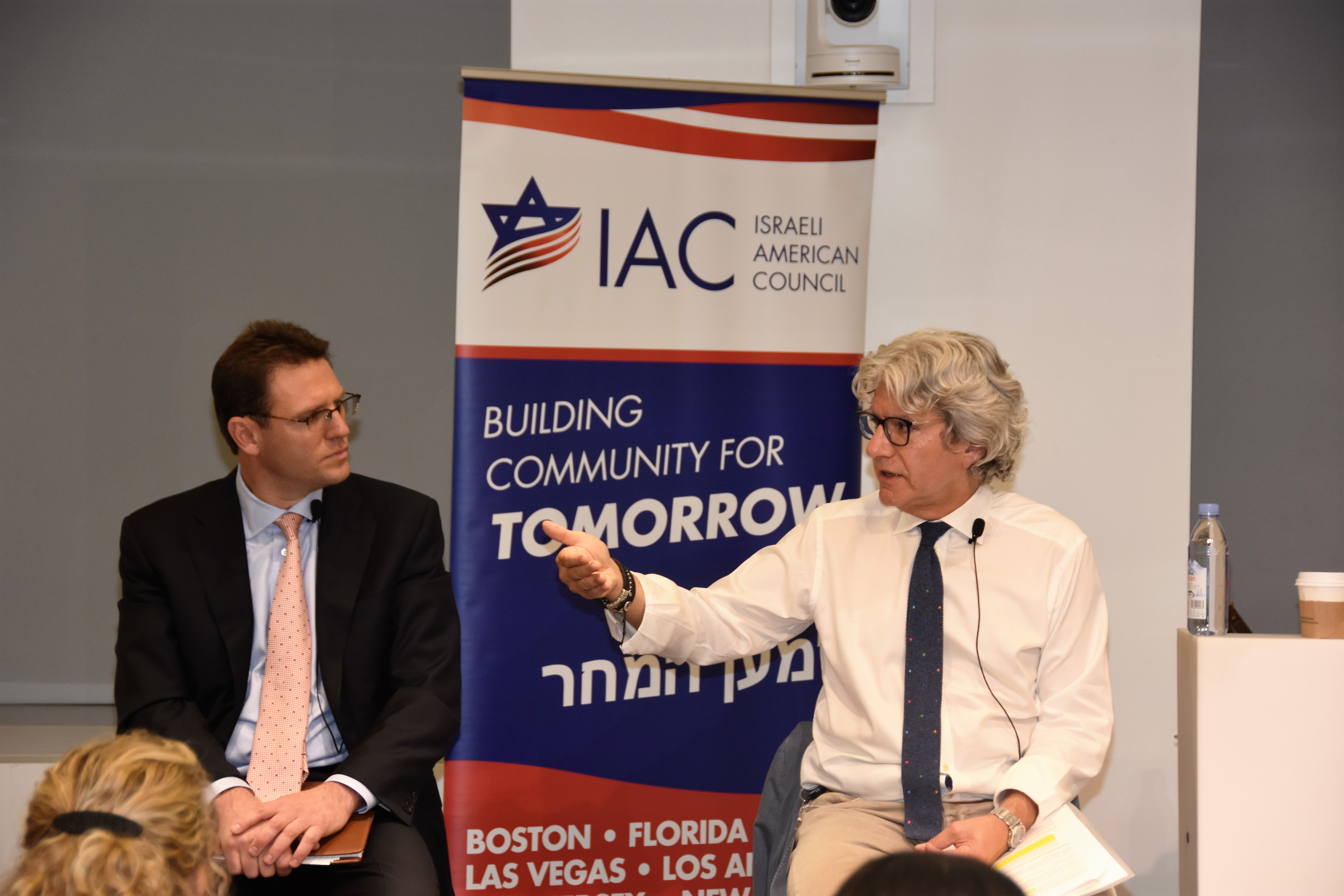 סייבל וקיבץ, השבוע. צילום: עידו סימן טוב 