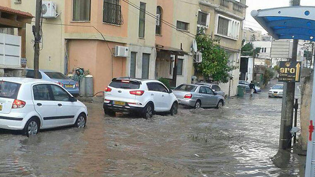 Flooding in Baqa al-Gharbiye (Photo: Iyad Oni)