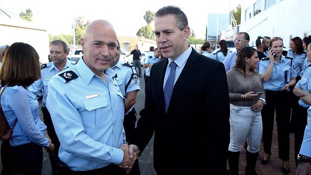 Minister of Public Security Gilad Erdan (right) (Photo: Motti Kimchi) (Photo: Motti Kimchi)