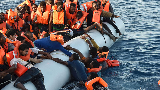 Спасение беженцев в Средиземном море (архив). Фото: AFP (Photo: AFP)