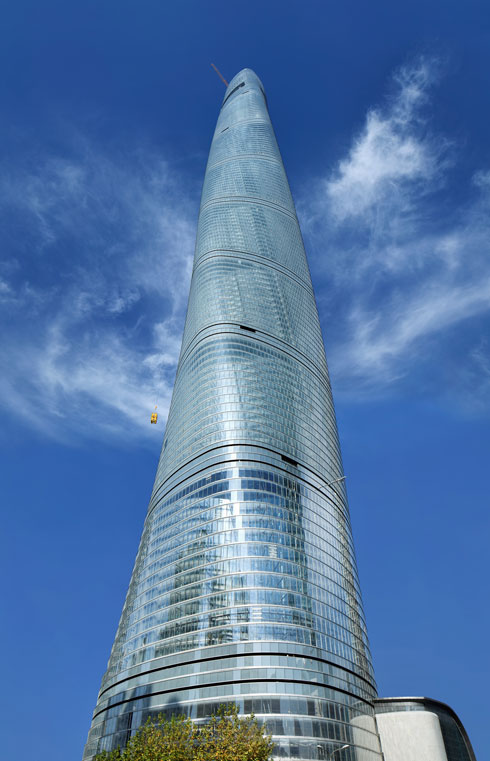 פיתול של 120 מעלות, וצמצום הדרגתי של תכסית הקומות ככל שעולים למעלה. הקומה העליונה היא 55% מהתחתונה (צילום: TonyV3112 / Shutterstock)