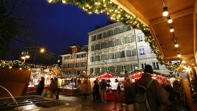 עיר שיפה לבקר בה תמיד וכעת אף יותר: חג המולד בלוצרן, שוויץ ()