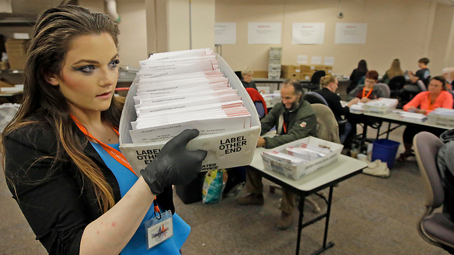Polling station in Salt Lake City (Photo: AP)