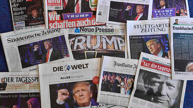 שערי העיתונים בברלין, גרמניה (צילום: AFP) (צילום: AFP)