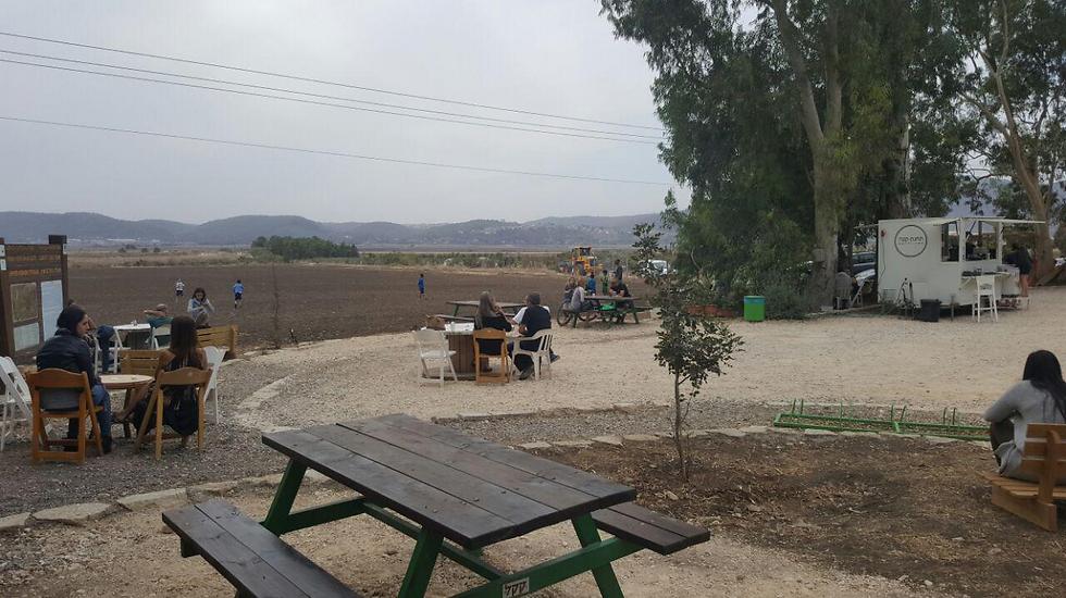 שבת רגועה בכפר יהושע (צילום: מוחמד שינאווי) (צילום: מוחמד שינאווי)
