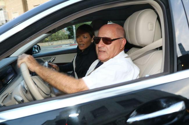 נהגוס, תעשה לנו סלפי איתו ותשלח? (אמיר מאירי)