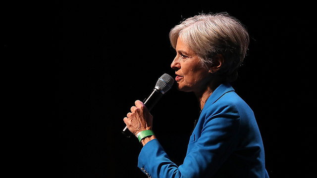 הובילה את המאמצים לערוך ספירה חוזרת בשלוש מדינות. המועמדת הירוקה שטיין (צילום: AFP) (צילום: AFP)