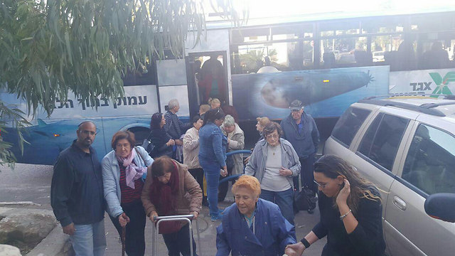 Evacuees taken in to Bat Galim in Haifa