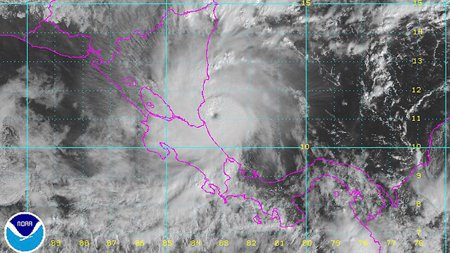 הוריקן "אוטו" בניקרגואה (צילום: רויטרס) (צילום: רויטרס)