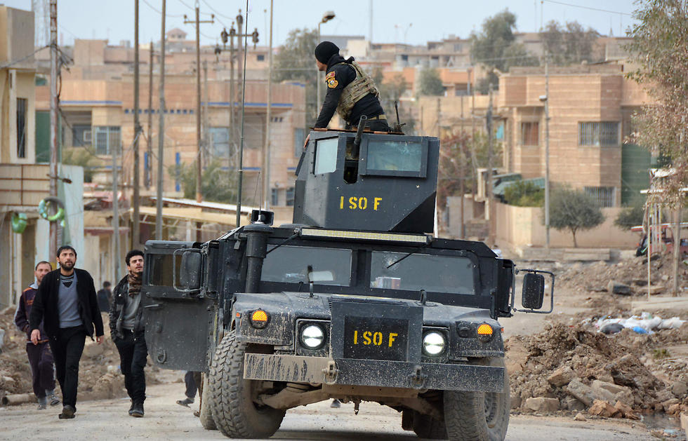 הכוחות העיראקיים, בתוך מוסול (צילום: AFP) (צילום: AFP)