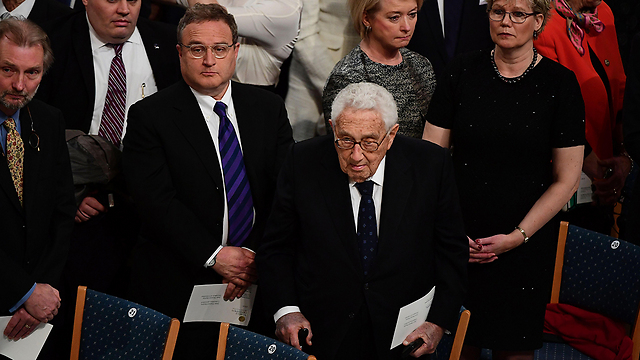 בין הנוכחים גם מזכיר המדינה האמריקני לשעבר הנרי קיסינג'ר (צילום: AFP) (צילום: AFP)