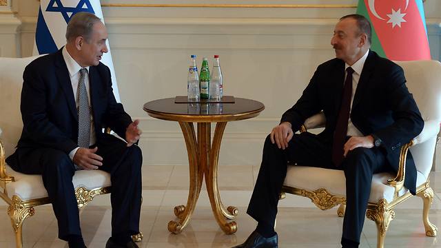 Israeli Prime Minister Netanyahu and Azerbaijani President Ilham Aliyev meet in Baku, Azerbaijan (Photo: Haim Tzah)