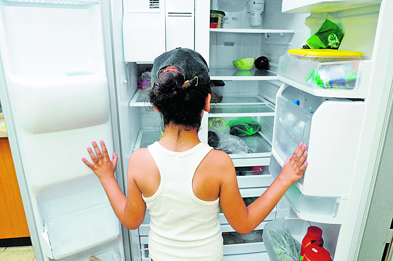 Бедные люди с большим холодильником