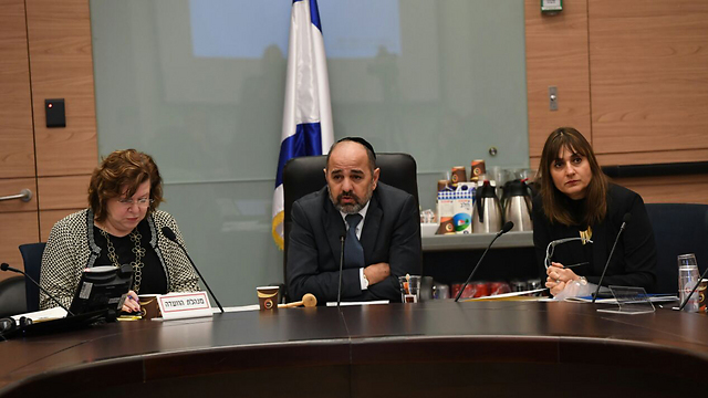 הדיון היום בוועדת החינוך של הכנסת (צילום: חורחה נובומינסקי) (צילום: חורחה נובומינסקי)