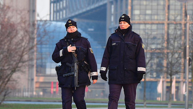 German police on alert (Photo: AFP)