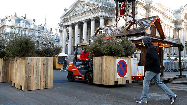 Cement roadblocks in Brussels (Photo: Reuters)