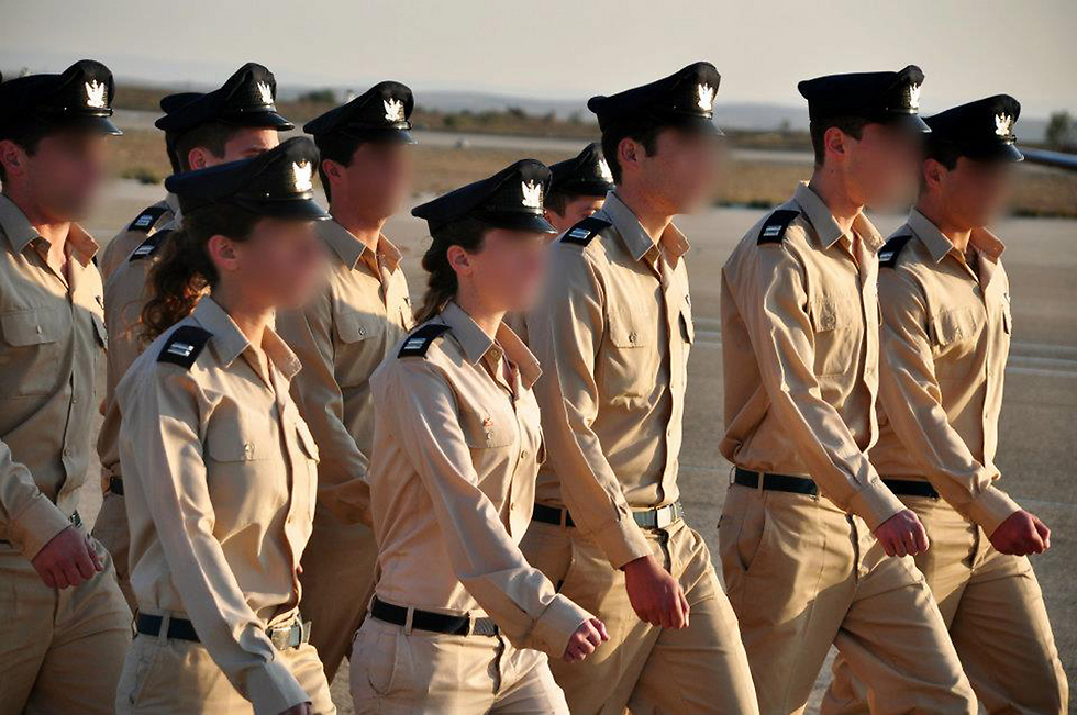 La fuerza aérea está tomando medidas para aumentar la participación femenina en su curso de vuelo (Foto: Unidad del Portavoz de las IDF)