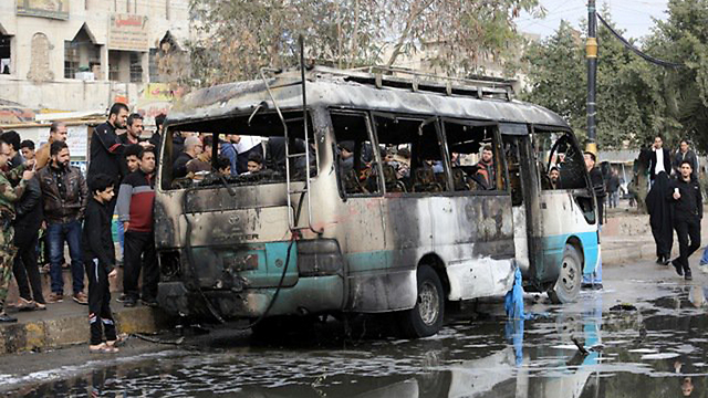 עשרות הרוגים ב"כיכר 55" במזרח בגדד ()