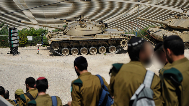 Haredi soldiers (Photo: Benny Doutsh)