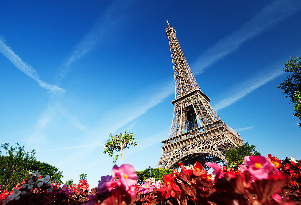 הפתיעו את עצמכם ואת הארנק והזמינו כבר עכשיו טיסה לפריז בעונה החמה (צילום: deposit) (צילום: deposit)