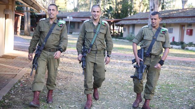 The three battalion commanders: Cohen, Asaraf and Penso (Photo: Motti Kimchi)