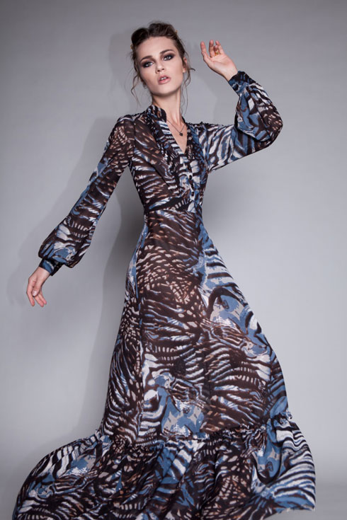 לארה רוסנובסקי. בתמונה: שמלת אלבמה תימכר ב-895 שקל במקום 1,790 שקל (צילום: לארה רוסנובסקי)