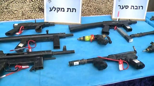 Illegally-produced weapons used in terror attacks (Photo: IDF Spokesperson's Unit) (Photo: IDF Spokesperson's Unit)