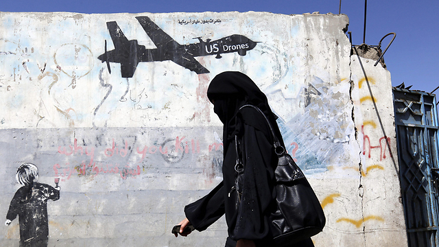 Граффити против политики США в Йемене. Фото: EPA