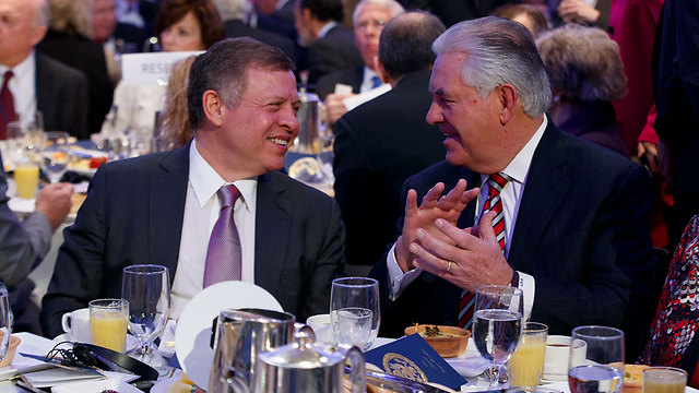 Jordan's King Abdullah meets with US Secretary of State Rex Tillerson (Photo: AP)