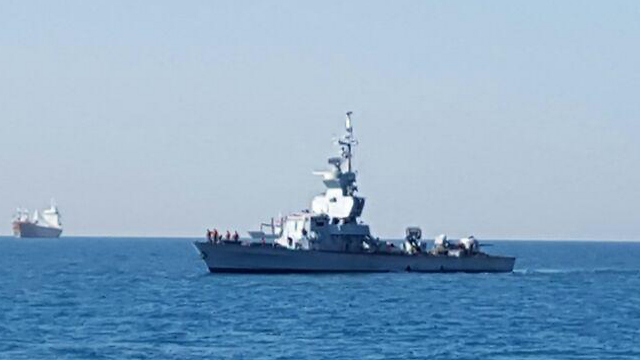 Navy patrol ship near the Lebanese border (Photo: Yoav Zitun)
