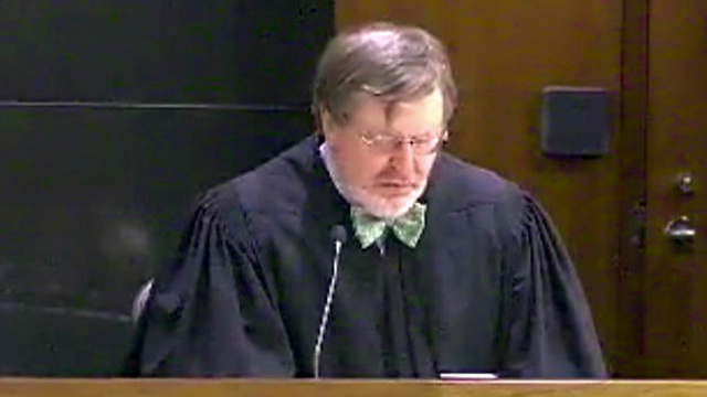 "חרג מסמכותו". משרד המשפטים נגד השופט רובארט (צילום: AP, United States Courts) (צילום: AP, United States Courts)