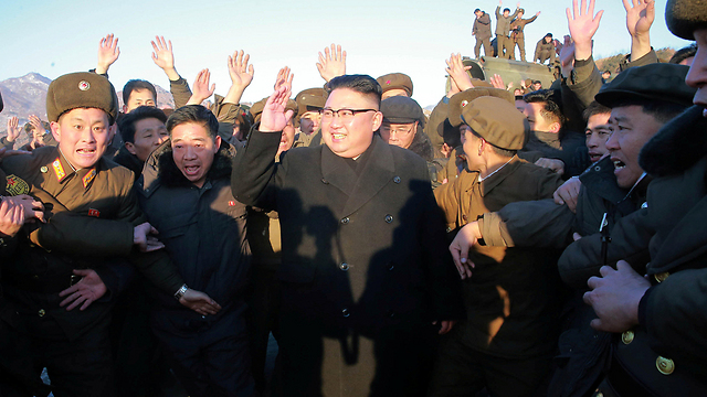 ממשיך בפרובוקציות. שליט צפון קוריאה קים ג'ונג און (צילום: רויטרס) (צילום: רויטרס)
