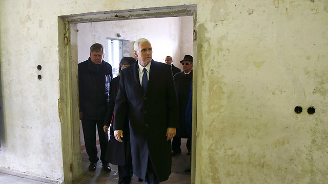 Vice President Mike Pence visits Dachau (Photo: Reuters)