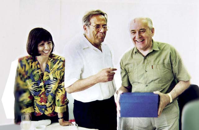 Рут и Стеф Вертхаймер с Михаилом Горбачевым, 1991 год