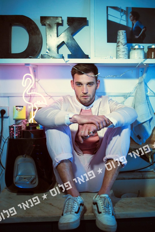 אנחנו יכולים לשבת לידך? (צילום: דניאל קמינסקי ) אנחנו יכולים לשבת לידך? (צילום: דניאל קמינסקי )