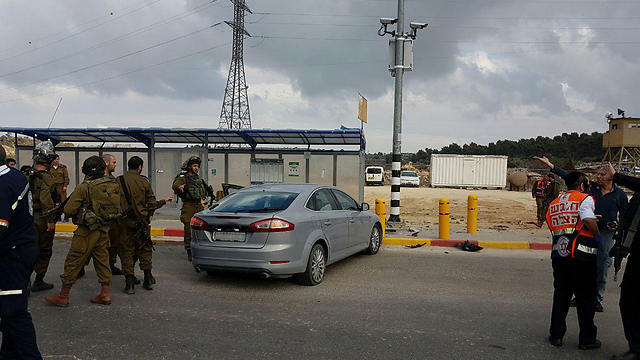 Attempted car-ramming at the junction bus stop (Photo: Gush Etzion Regional Council)