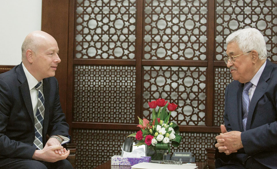 Встреча Джейсона Гринблатта с Абу-Мазеном в Рамалле. Фото: AFP