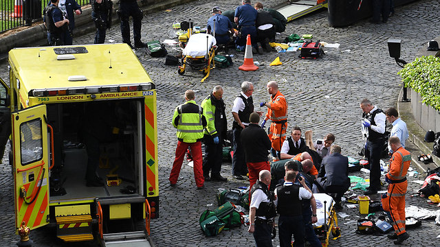 Теракт в Лондоне. Фото: АР