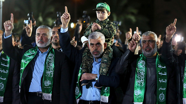 Sinwar with other Hamas leaders (Photo: Reuters)