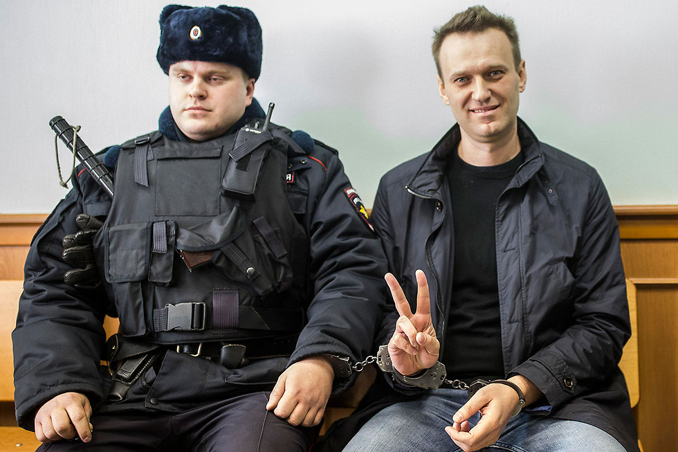 נבלני, המתנגד החריף של פוטין שנעצר (צילום: AP) (צילום: AP)