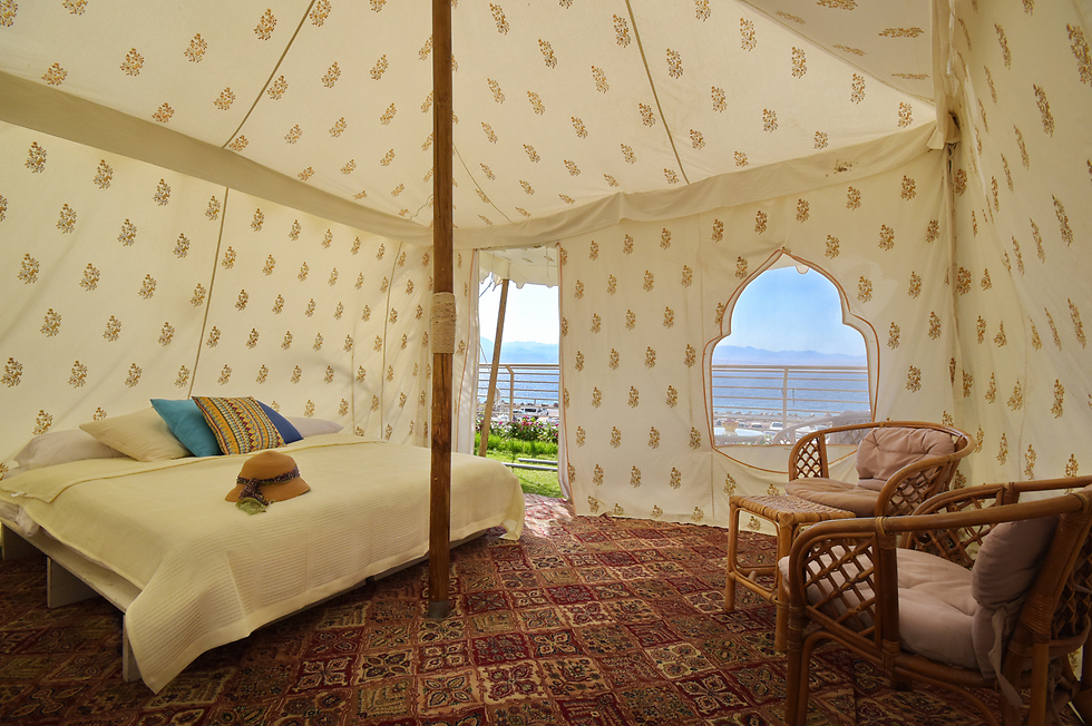 לישון באוהל מפואר מול הים האדום: מתחם קולוניה (צילום: ארן דולב) (צילום: ארן דולב)